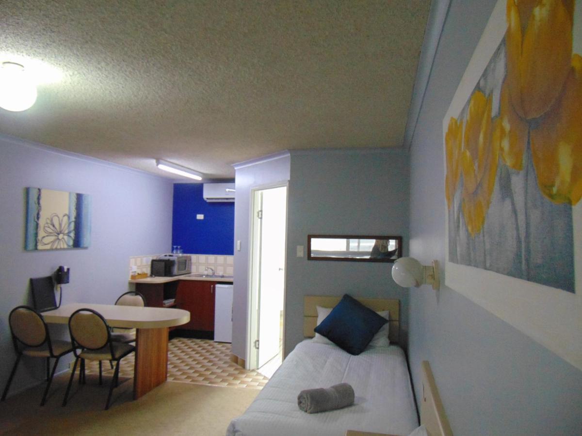 Rockhampton Court Motor Inn Εξωτερικό φωτογραφία